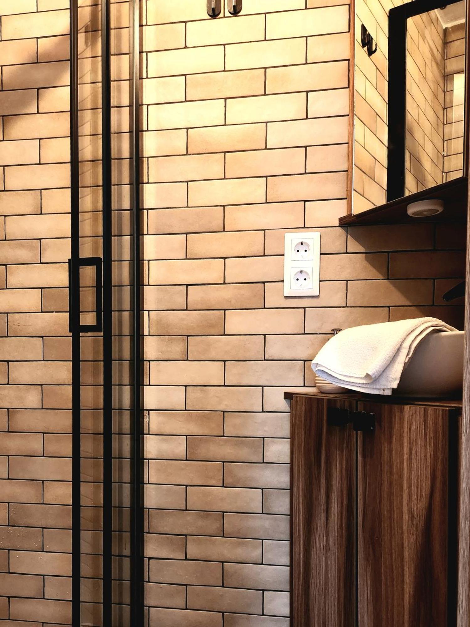 בודפשט K21 "The Good Shepherd" Apartment מראה חיצוני תמונה